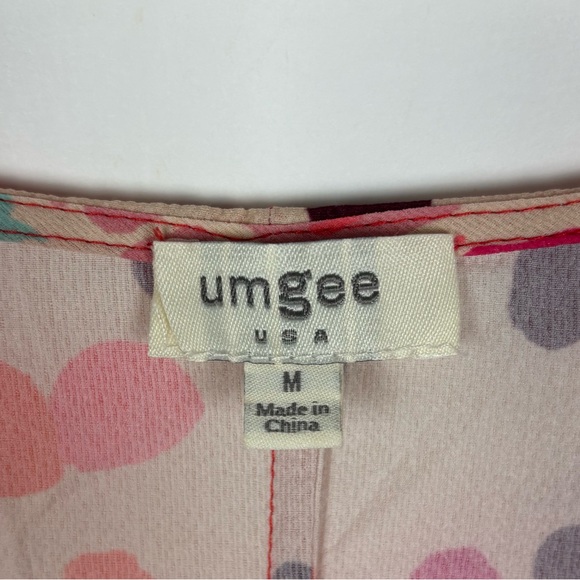 Umgee Be So Bold Top Medium Mixed Print Animal Floral Faux Wrap Ruffle Sleeve - Picture 4 of 6